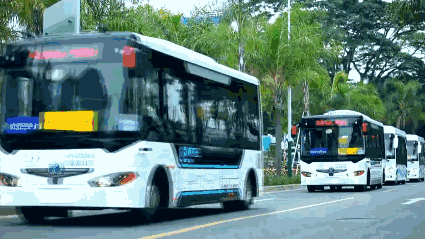 全球首批无人驾驶公交来深圳了，你敢坐吗？